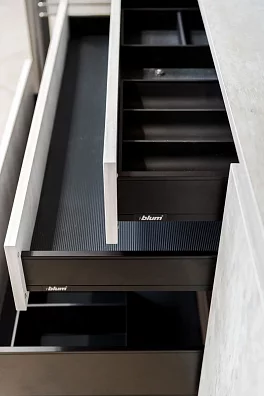 Кухня Makonti Fenix/Alvic P EXPO