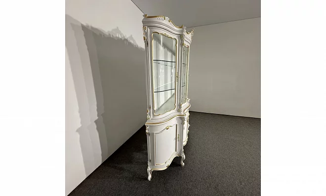 Витрина Pinotti Roberto 1533