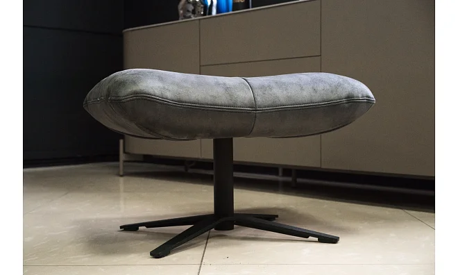 Кресло с пуфом Saloni Zen 441596
