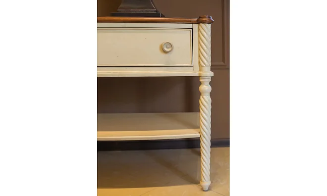 Bassett Спальня Moultrie Park Тумба 2314-0272