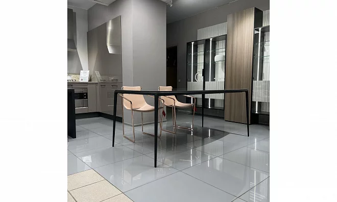 Стол обеденный Midj Lea T1940190