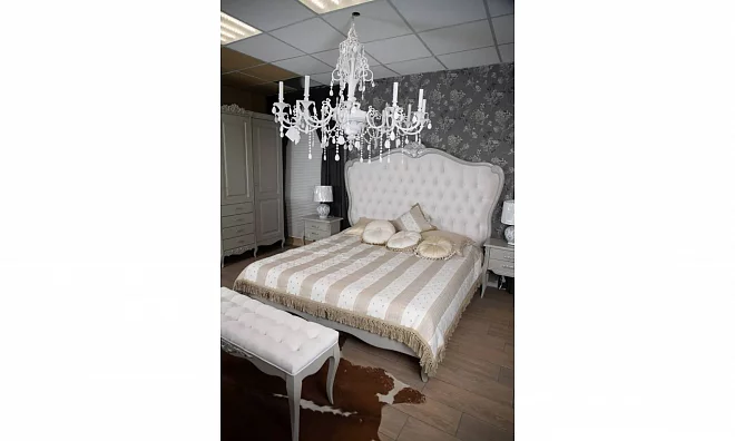 Кровать с мягким изголовьем Kreind G528-K04-S-B07