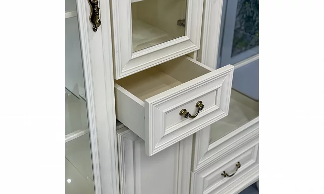 Taranko Verona Витрина V-W3