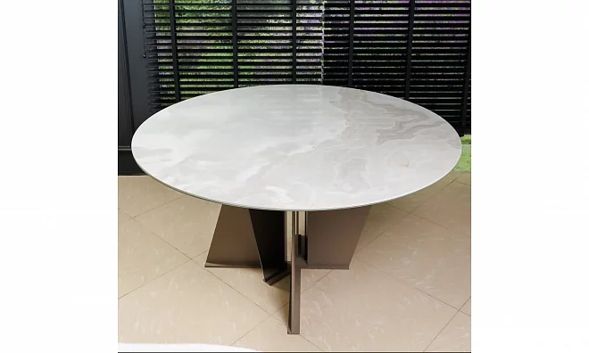 Обеденный стол Saloni Vera 442725