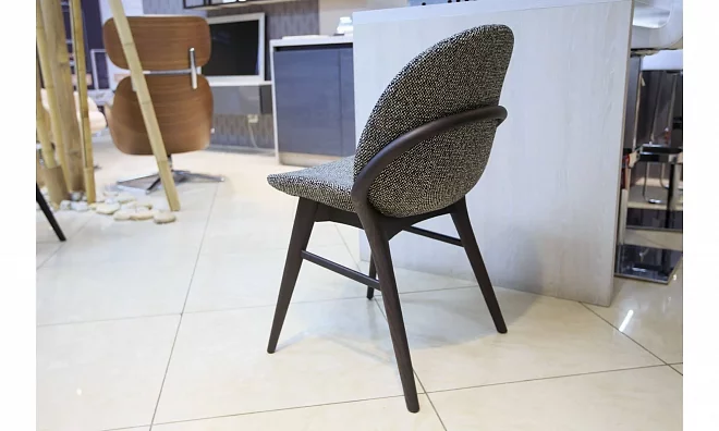 Стул Porada Lip 150018/S00038