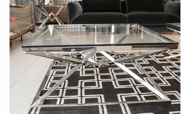 Стол Eichholtz Connor 110184